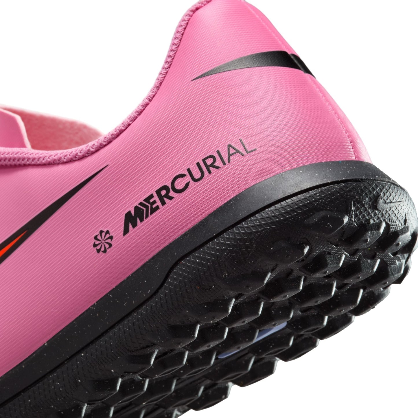 Nike Jr. Mercurial Vapor 16 Club Little/Big Kids' Turf Low-Top Soccer Shoes