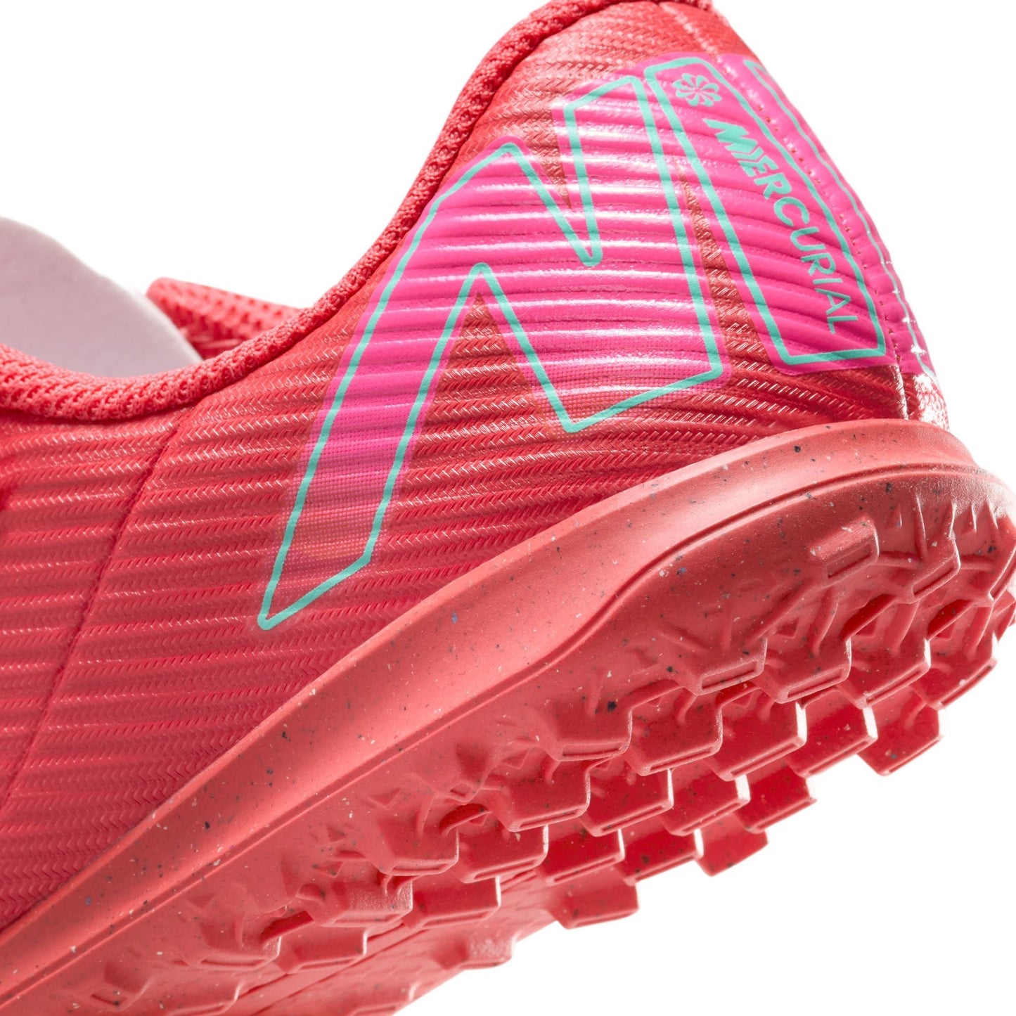 Nike Jr. Mercurial Vapor 16 Club Little Kids' TF Low-Top Soccer Shoes