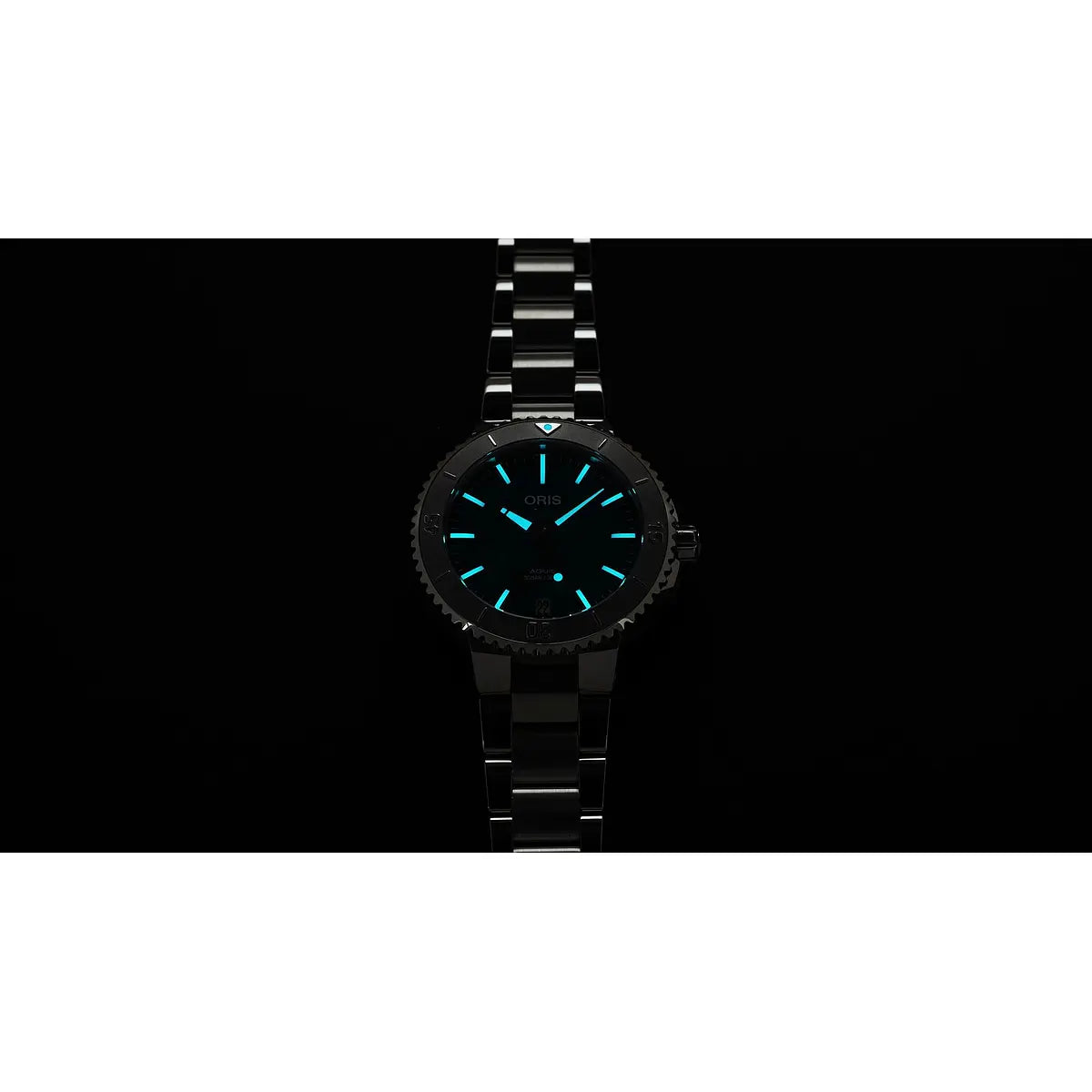 Oris Aquis Date X Bracenet Verde 01 733 7770 4137-07 8 18 05P