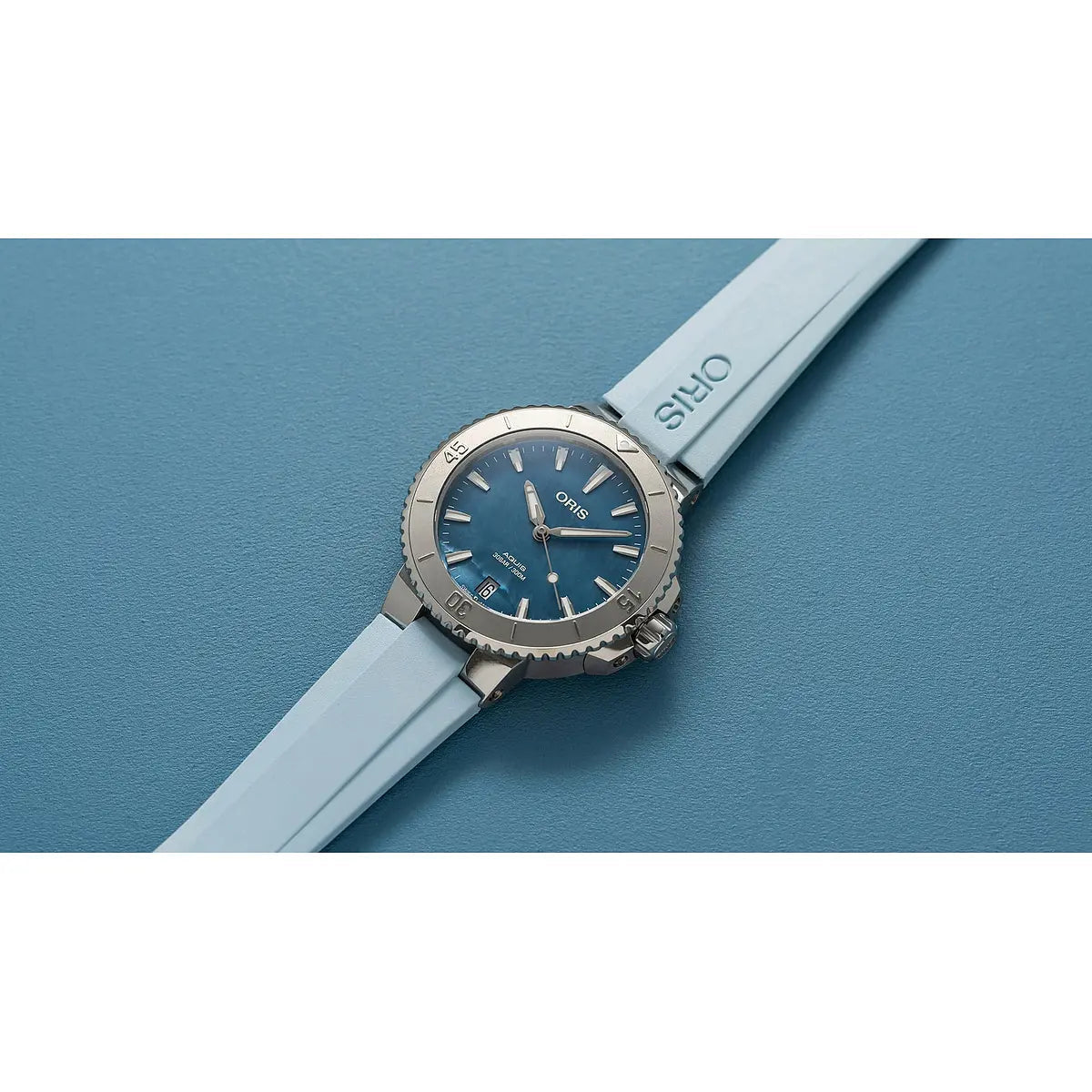 Oris Aquis Date Blu 01 733 7770 4155-07 4 18 65Fc