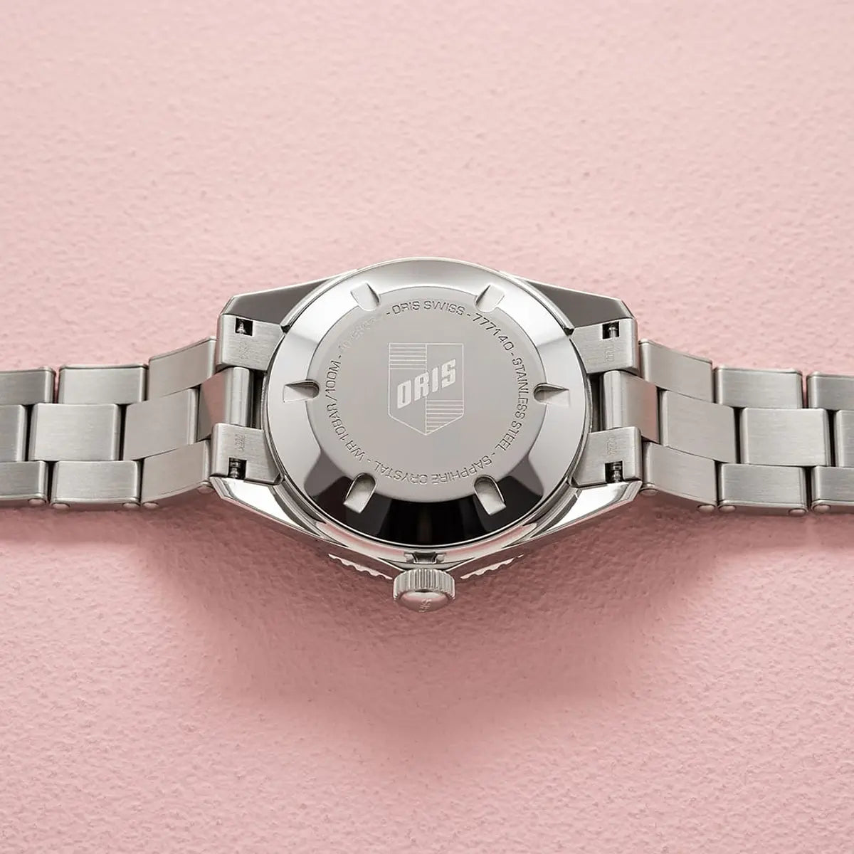 Oris Divers Sixty-Five Cotton Candy Rosa 01 733 7771 4058-07 8 19 18