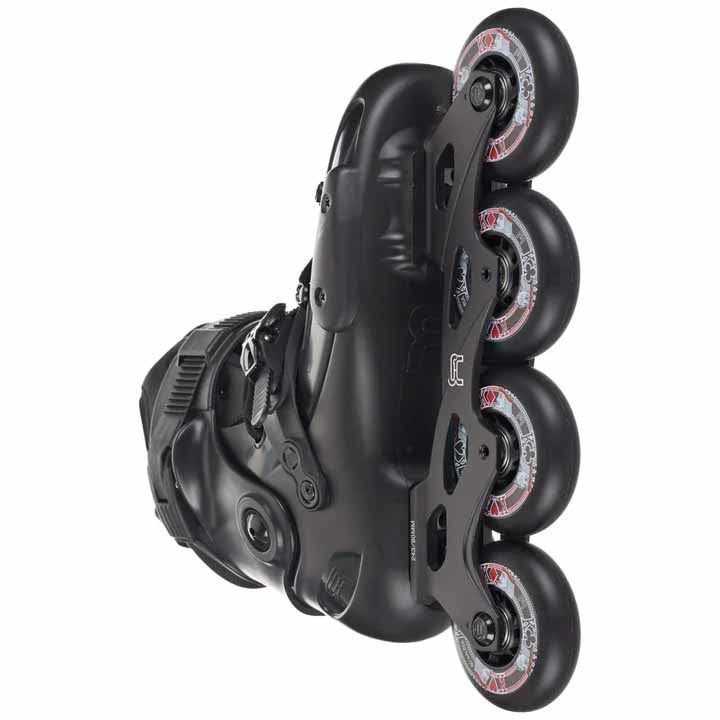 FR 3 80 Black Skates