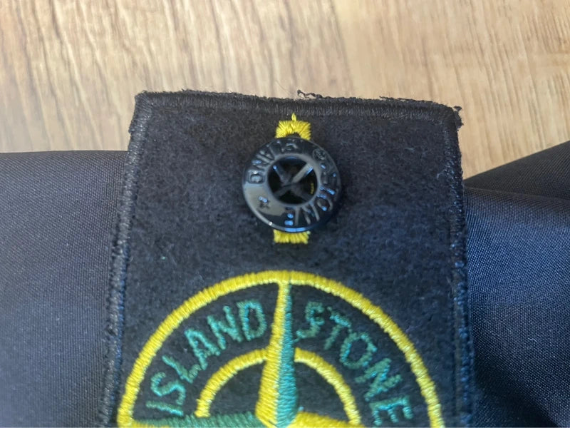 STONE ISLAND Black Logo Hooded Zip-Up Long Sleeve Sweatshirt