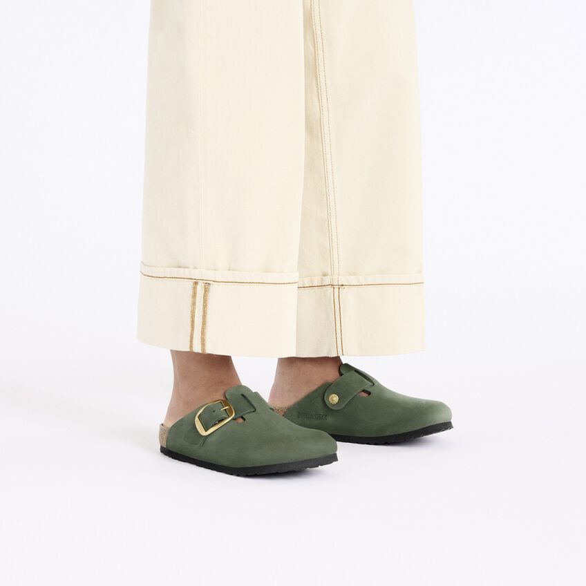 Women's Boston Big Buckle Nubuck Leather Thyme Medium/Narrow