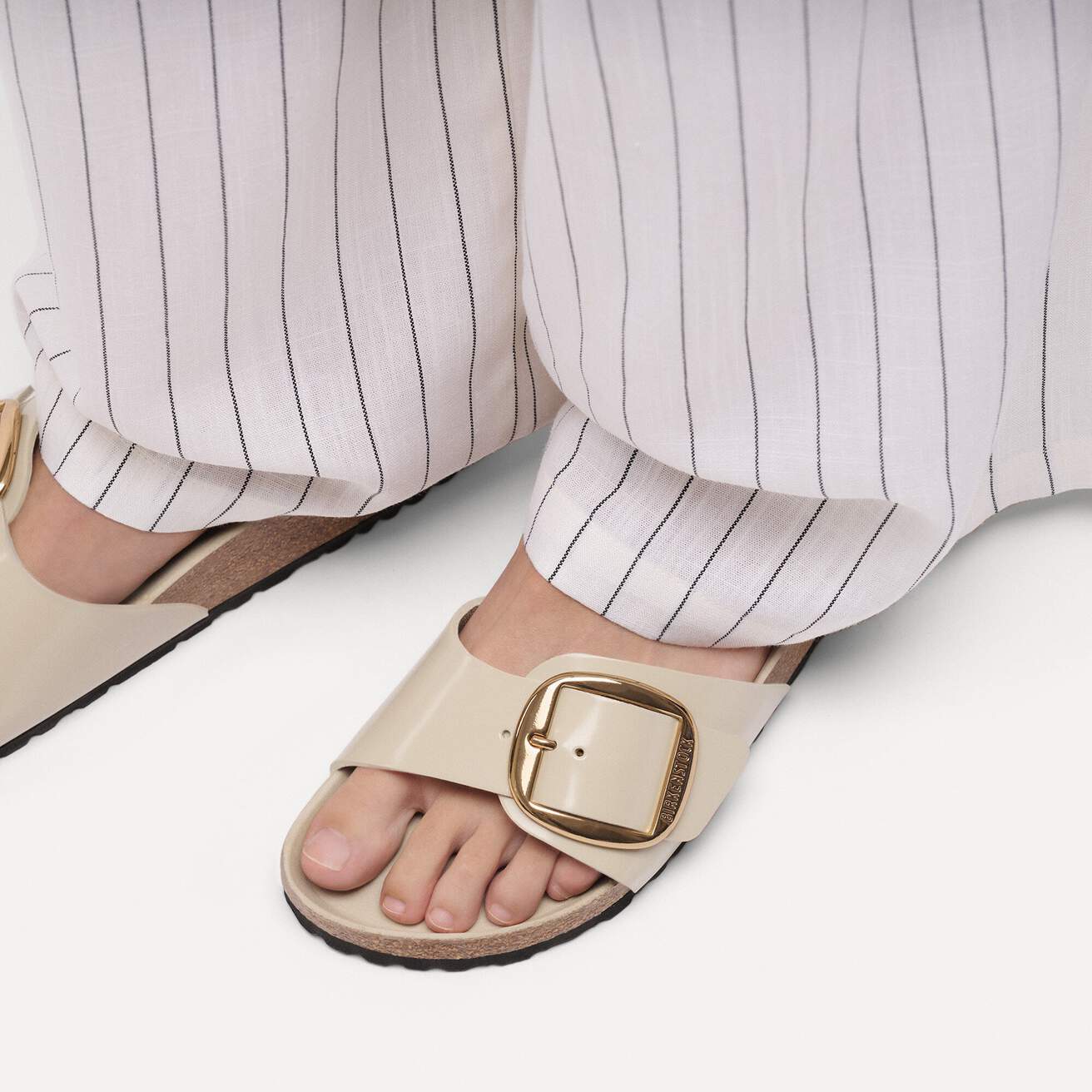 Women's Madrid Big Buckle Natural Leather Patent High-Shine Oyster Medium/Narrow
