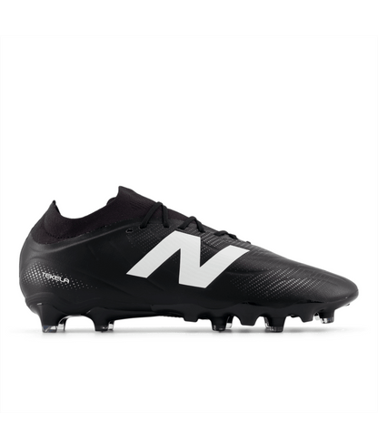 New Balance Men's Tekela Team Low Laced FG V5 Soccer Cleat