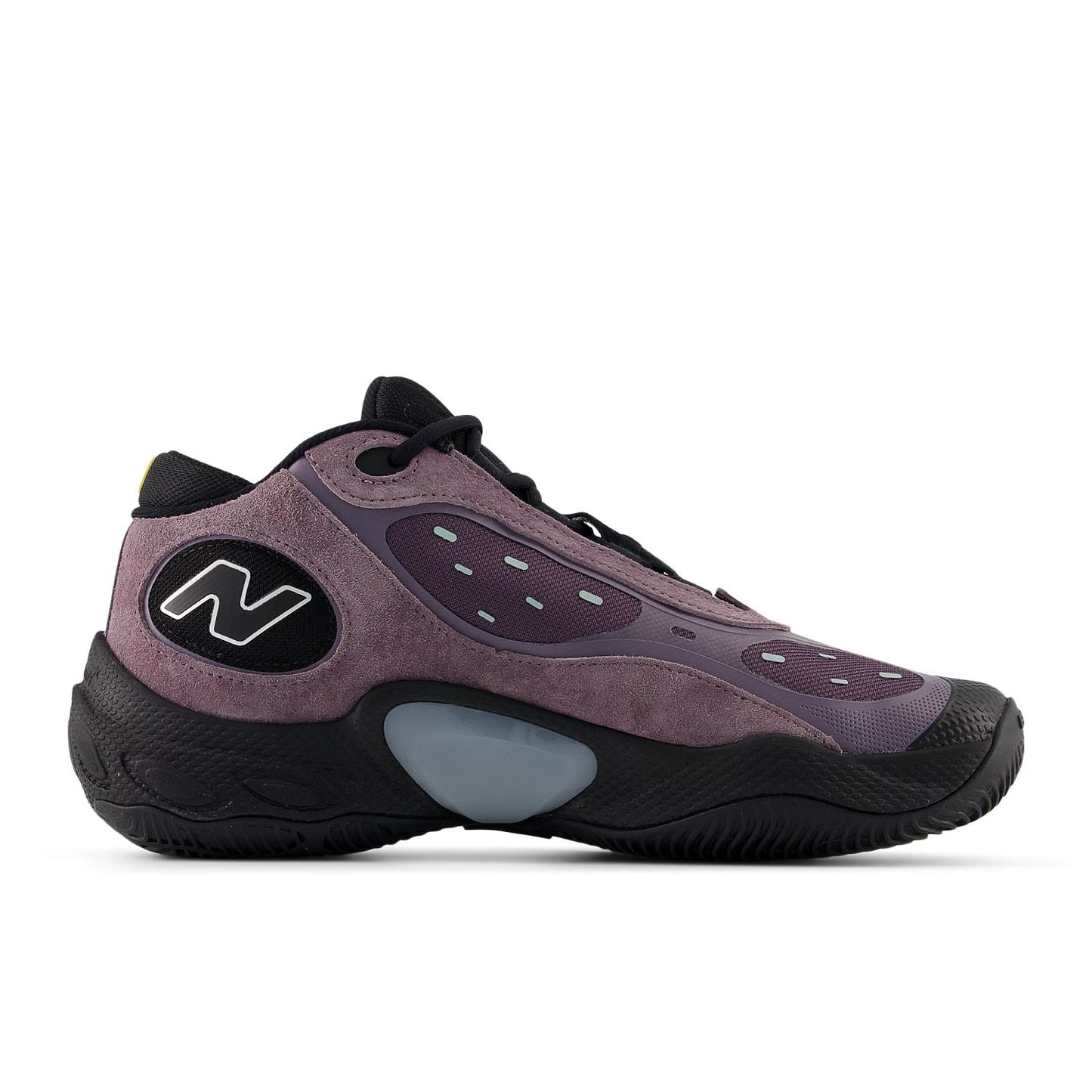 New Balance Men's Fresh Foam BB V3 Basketball Shoe
