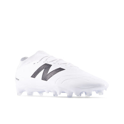New Balance Men's Tekela Team Low Laced FG V5 Soccer Cleat