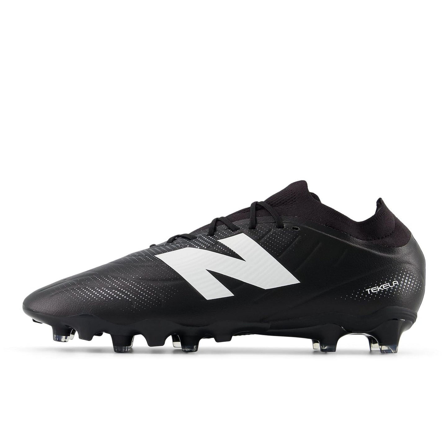 New Balance Men's Tekela Team Low Laced FG V5 Soccer Cleat