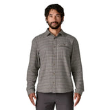 Patagonia M's L/S Lightweight Fjord Flannel Shirt