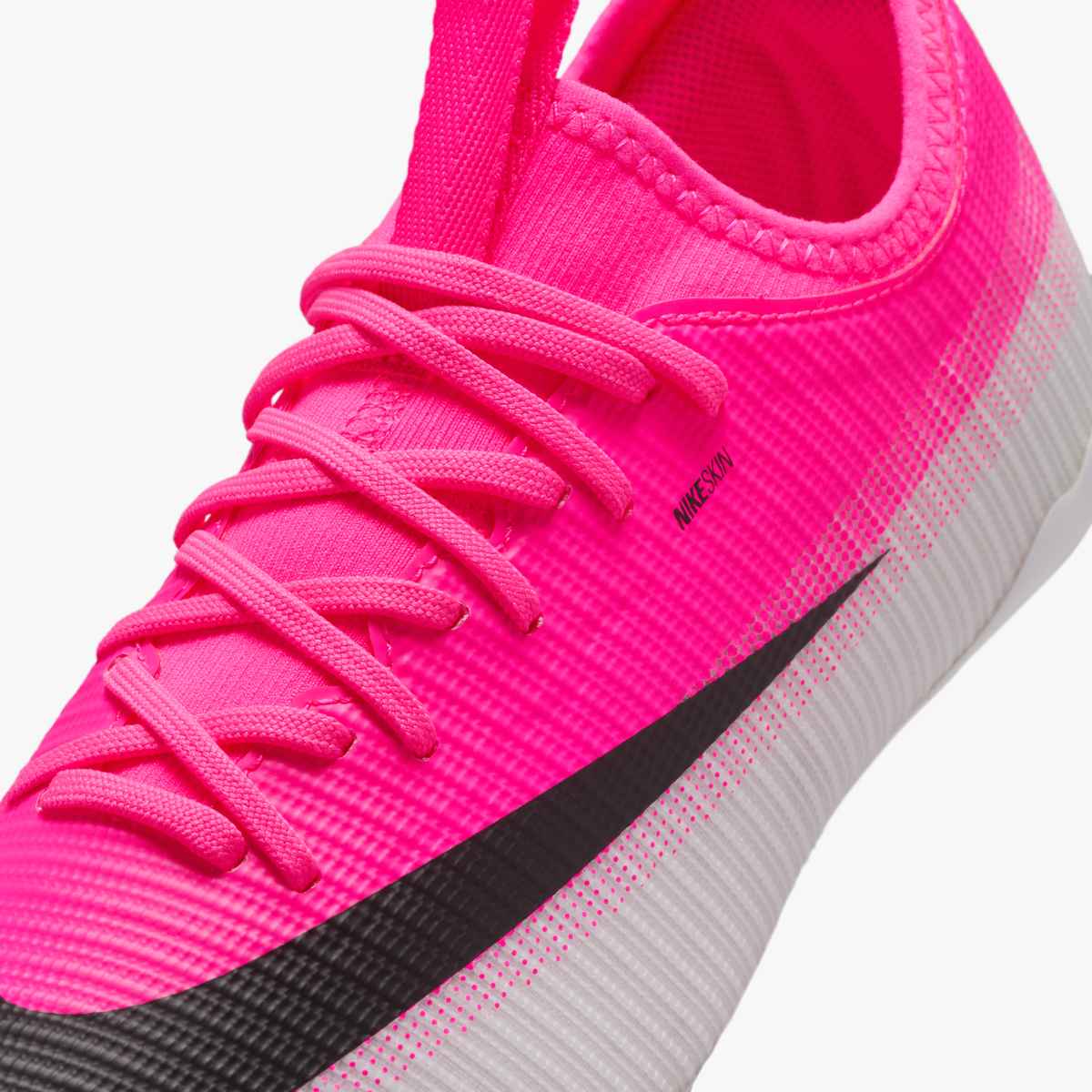 Nike Jr. Mercurial Vapor 17 Academy Big Kids' Multi-Ground Low-Top Soccer Cleats