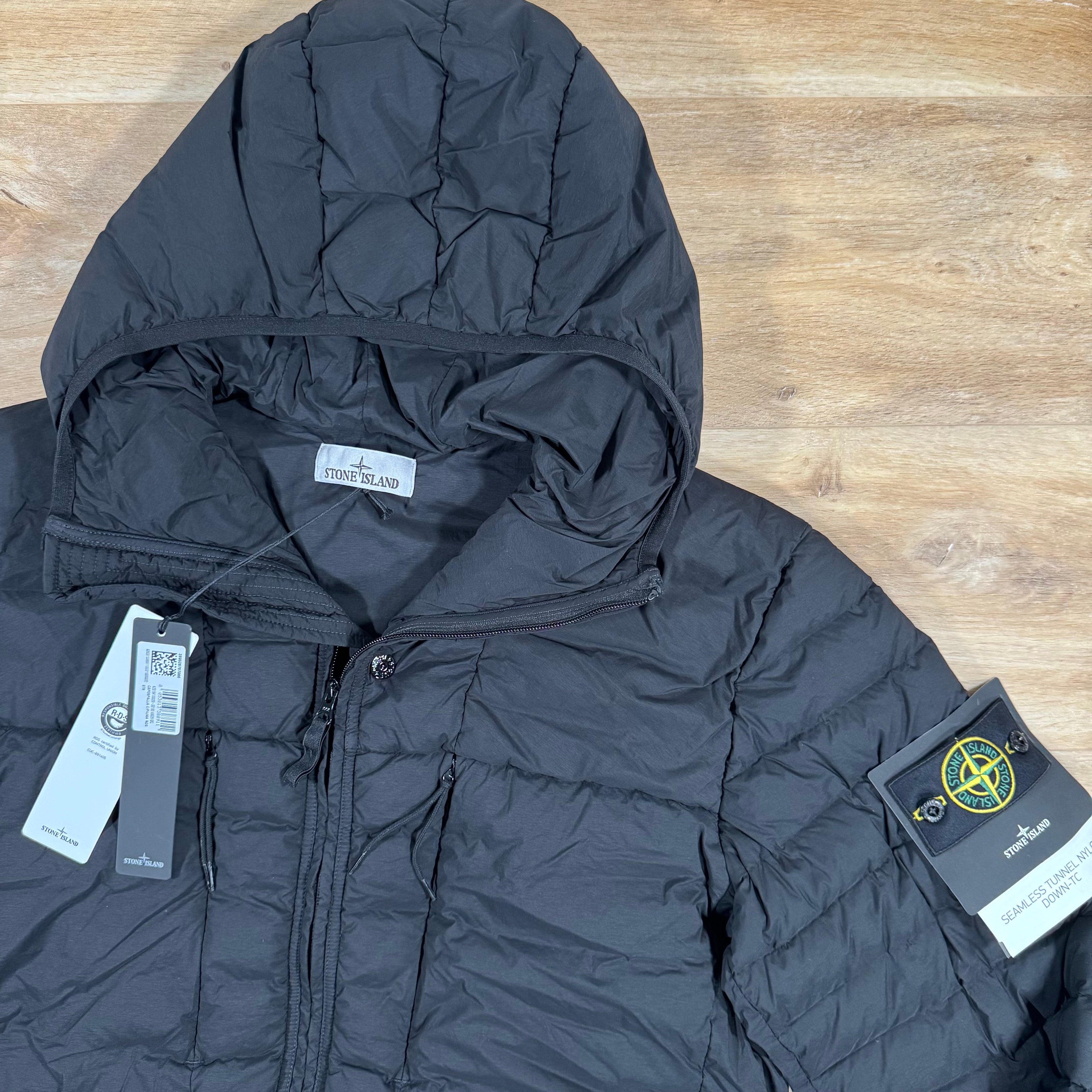 Stone Island Seamless Tunnel Nylon Down-TC Jacket in Black