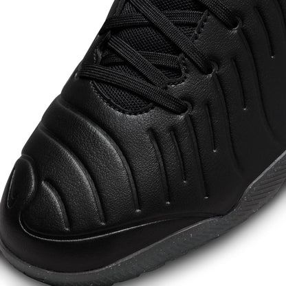 Nike Tiempo Legend 10 Club Indoor/Court Low-Top Soccer Shoes