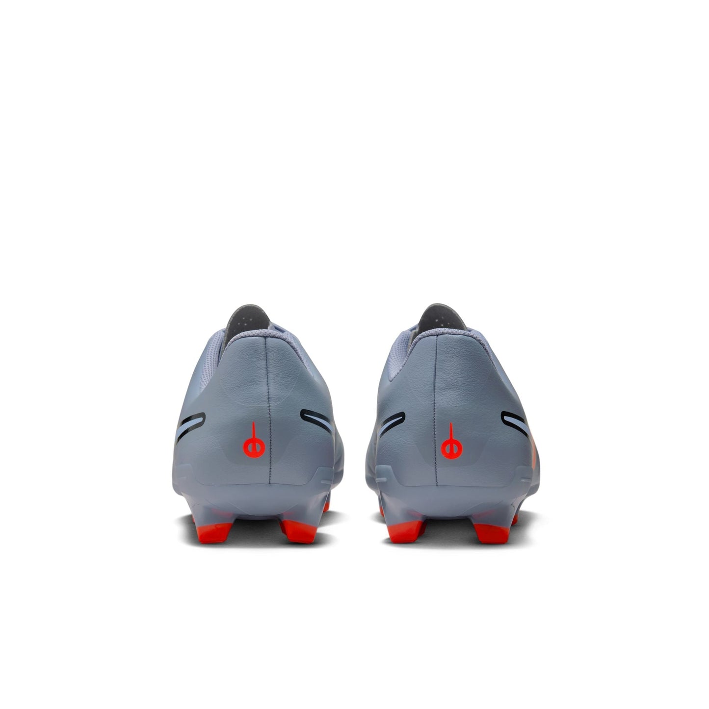 Nike Tiempo Legend 10 Club Multi-Ground Low-Top Soccer Cleats