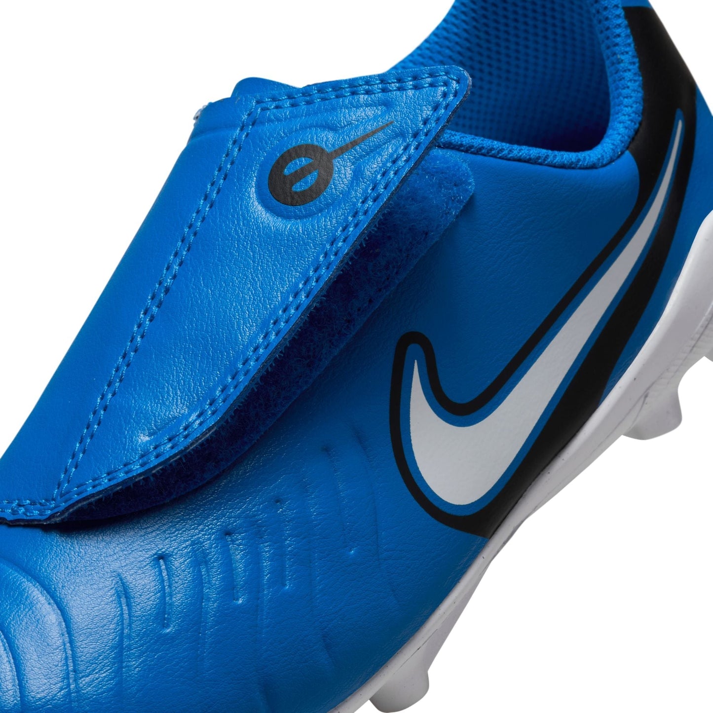 Nike Jr. Tiempo Legend 10 Club Little Kids' Multi-Ground Low Top Soccer Cleats