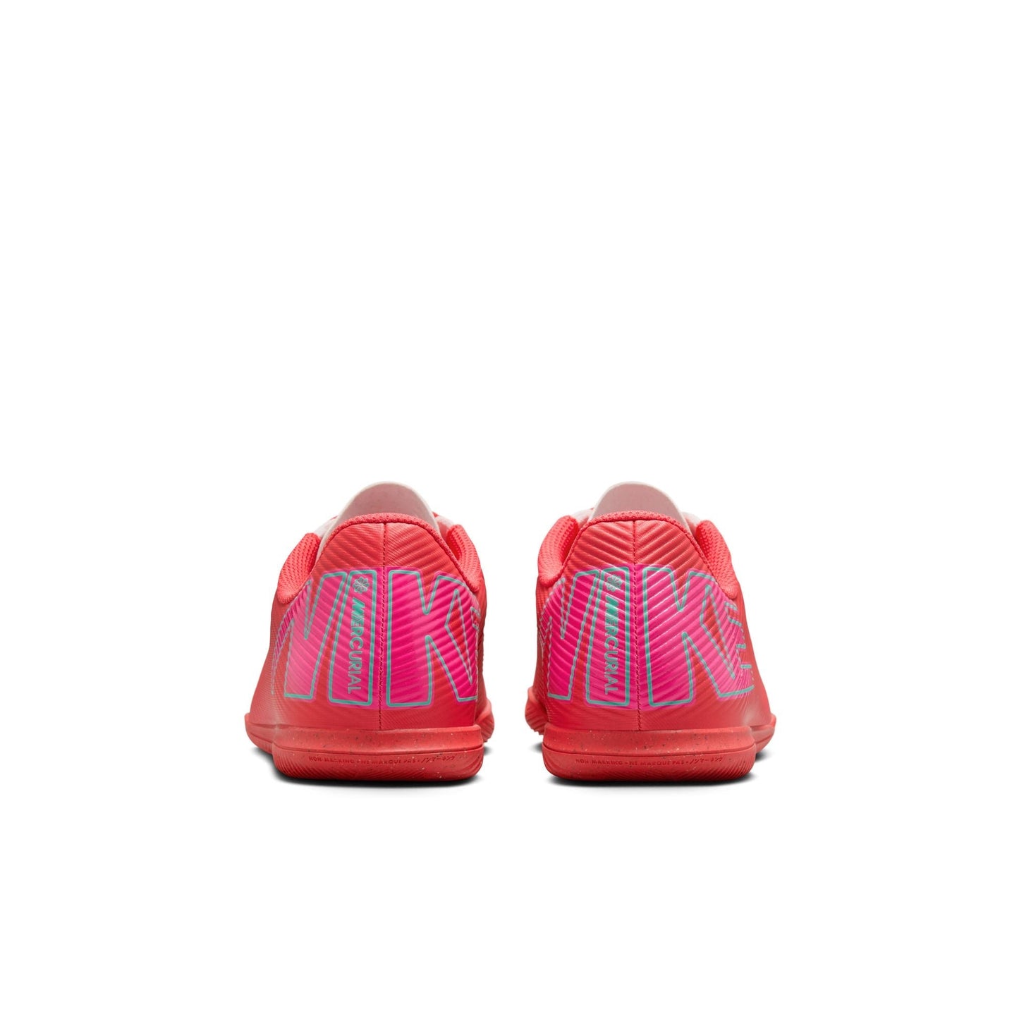 Nike Jr. Mercurial Vapor 16 Club Little/Big Kids' IC Low-Top Soccer Shoes