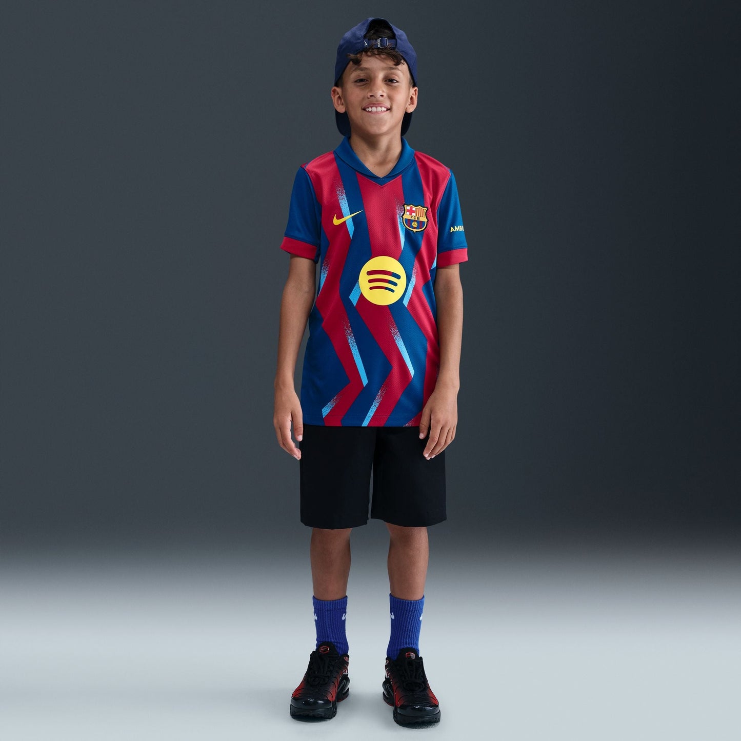 Nike FC Barcelona 2025/26 Stadium Fourth Big Kids' Dri-FIT Soccer Replica Jersey
