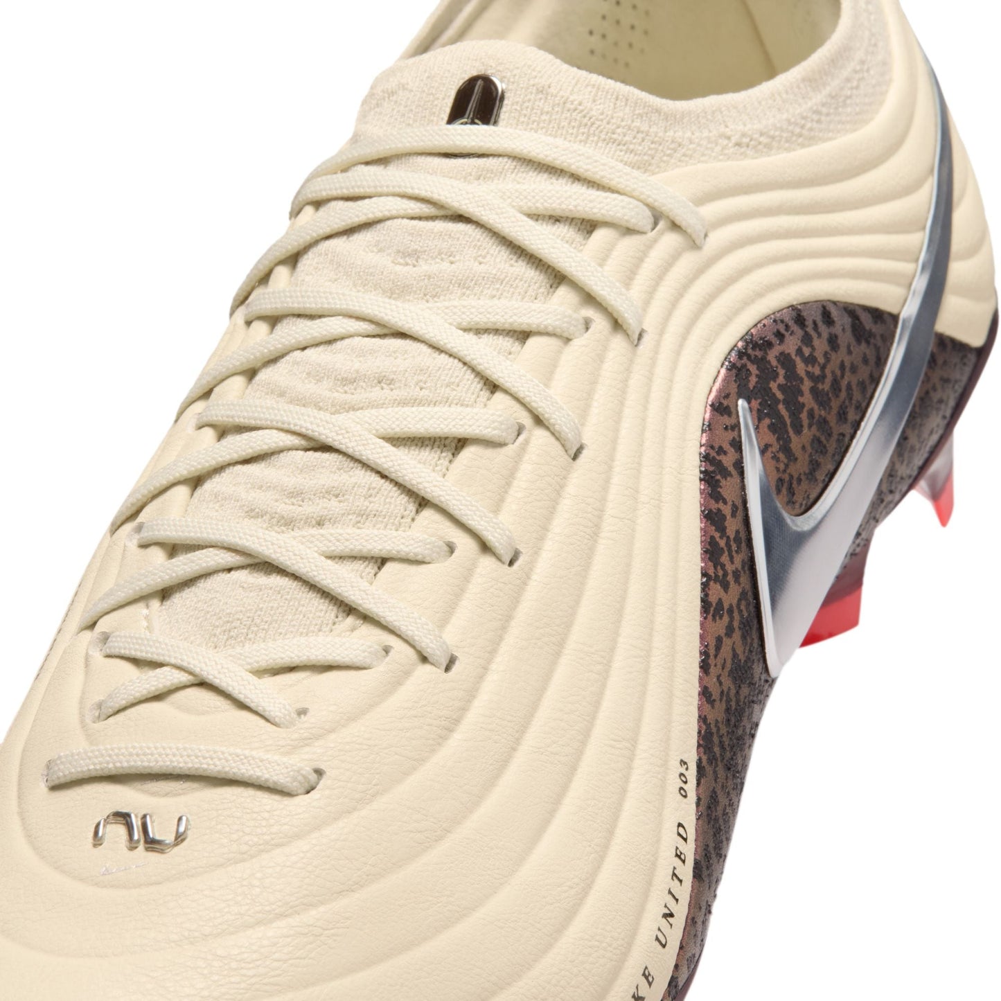 Nike United Tiempo Maestro Elite Firm-Ground Low-Top Soccer Cleats
