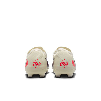 Nike Jr. Phantom 6 Low Pro Big Kids' Multi-Ground Soccer Cleats