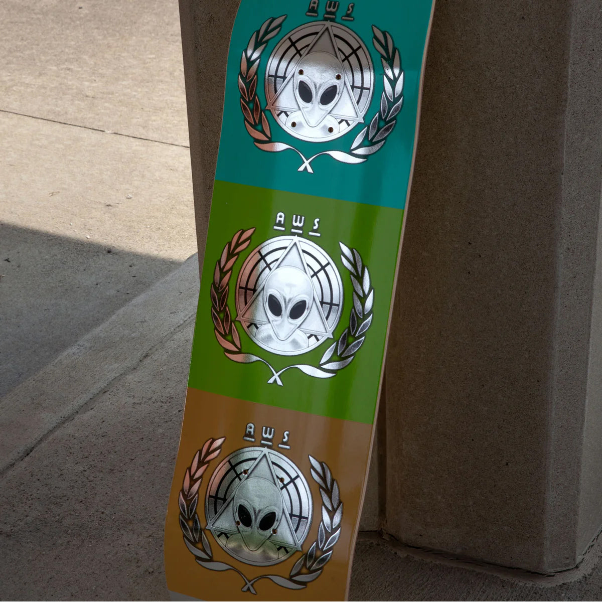 Alien Workshop Skateboard Deck AWOL Chrome 8.5" x 32.5"