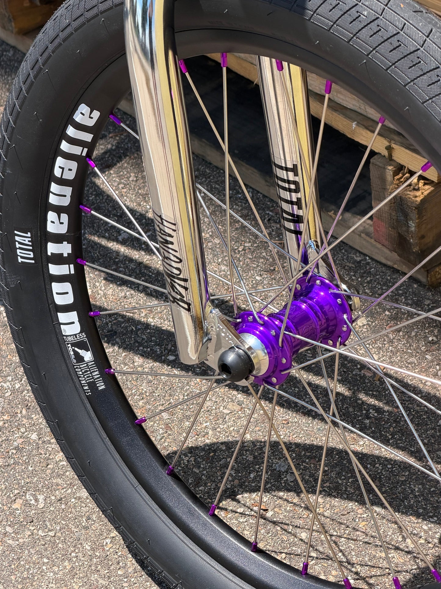 Hyper Wizard Custom Bike