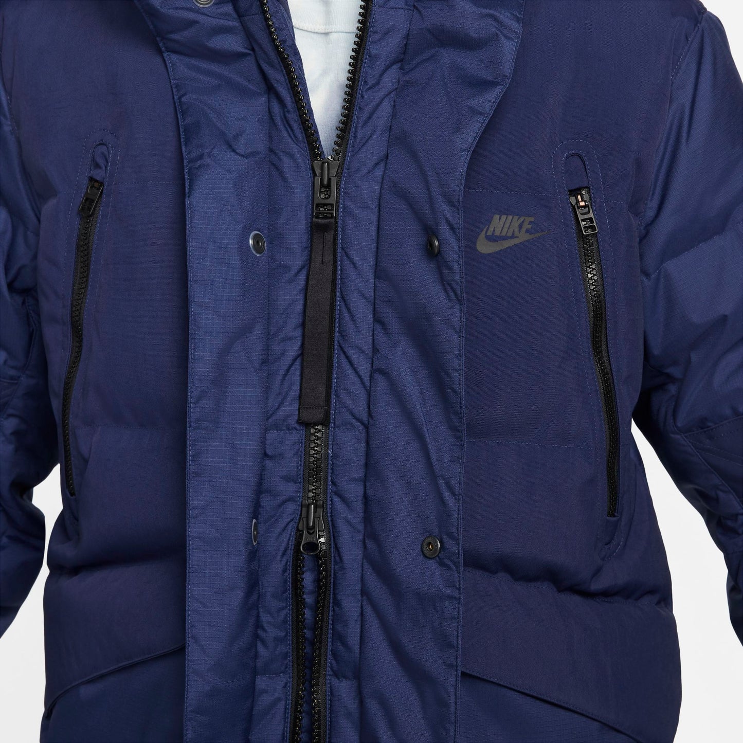 Nike Sportswear Storm-FIT City Series Men's Hooded Jacket