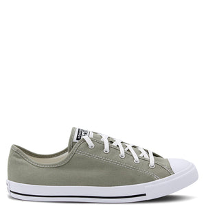 CHUCK TAYLOR DAINTY SEASONAL LOW WOMENS SNEAKER