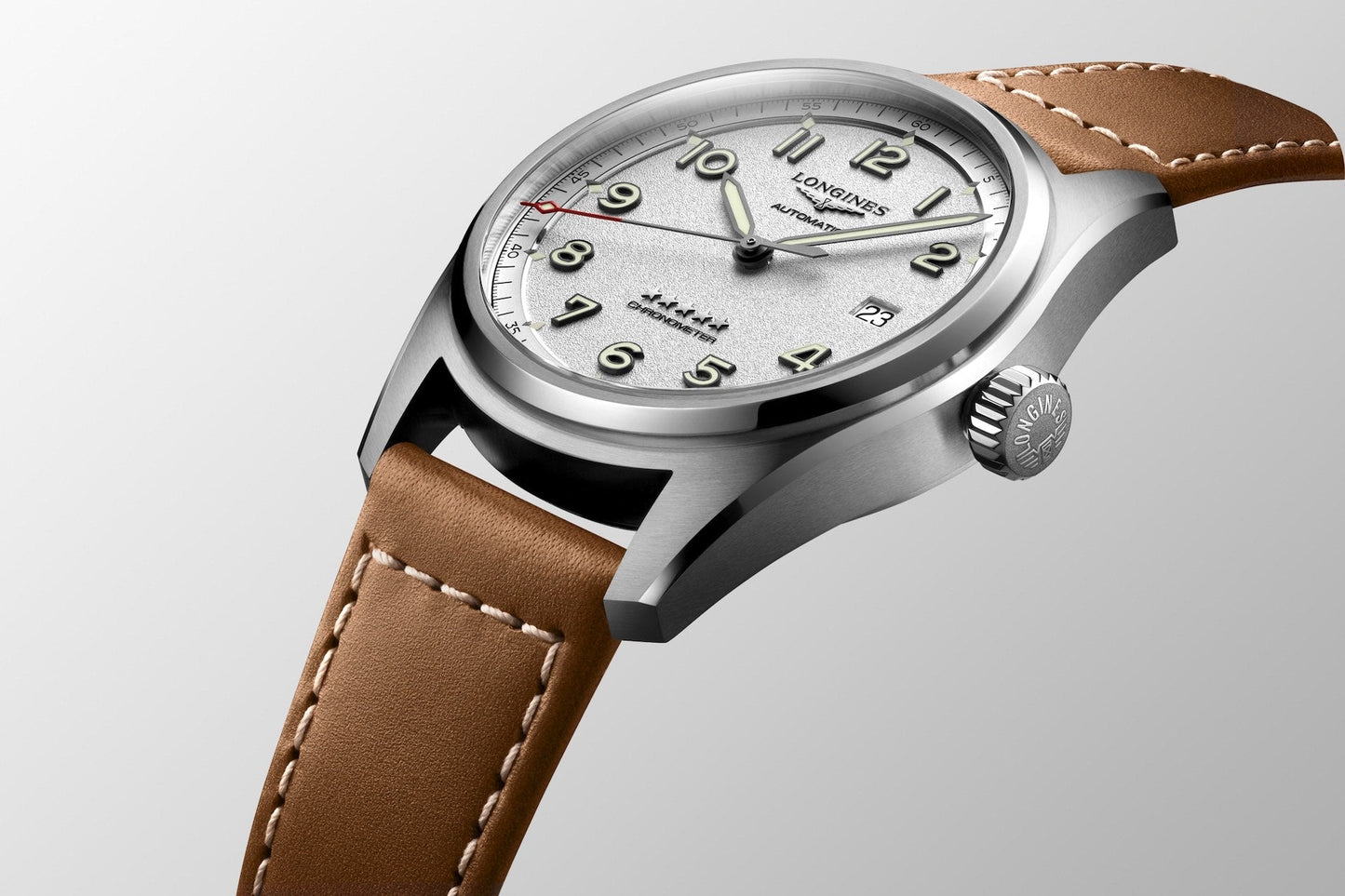 Spirit 40 mm Silver on Strap *