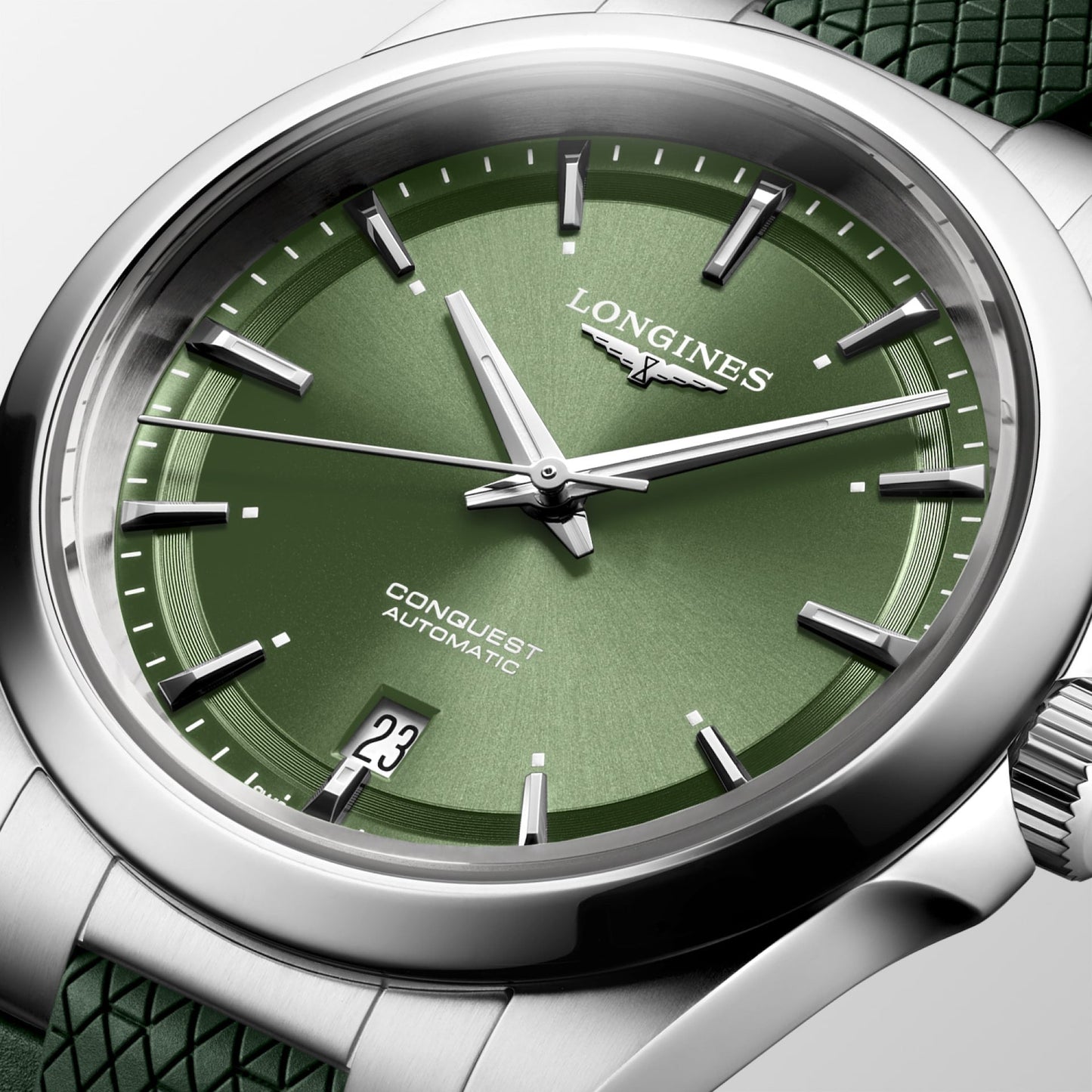 Conquest Auto 38 mm Green on Rubber Strap