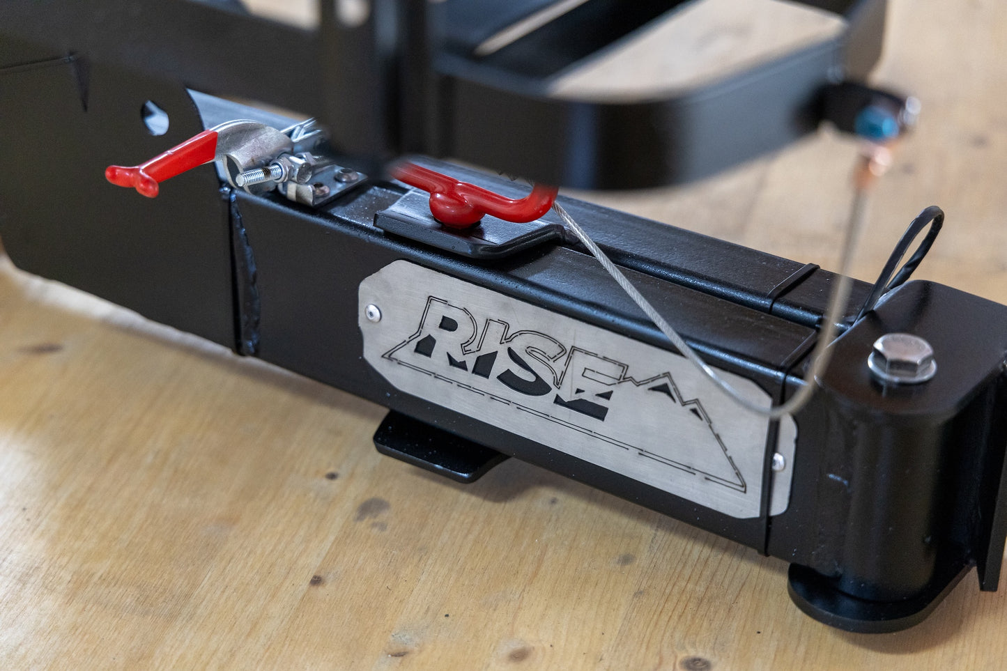 Conquest Auto 38 mm Green on Rubber Strap