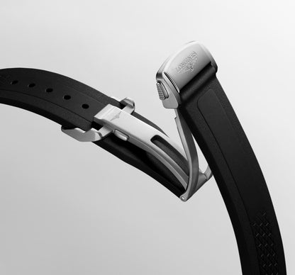 Conquest Auto 38 mm Black on Rubber Strap *