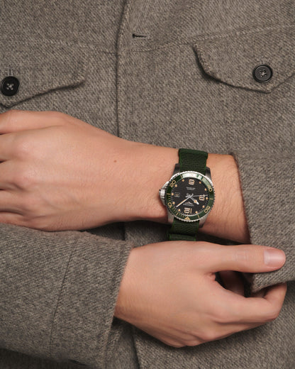 HYDROCONQUEST 41 MM Nylon Strap *