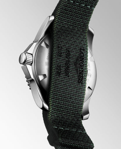 HYDROCONQUEST 41 MM Nylon Strap *