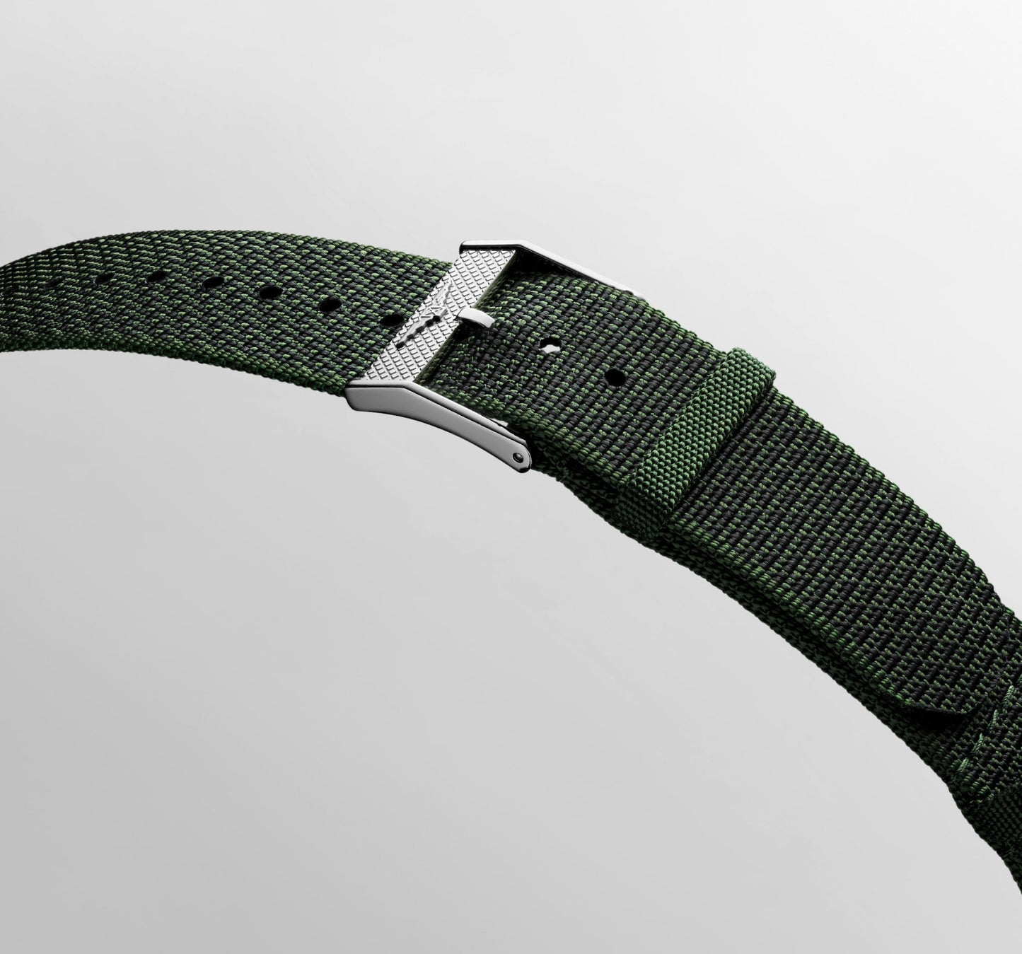 HYDROCONQUEST 41 MM Nylon Strap *