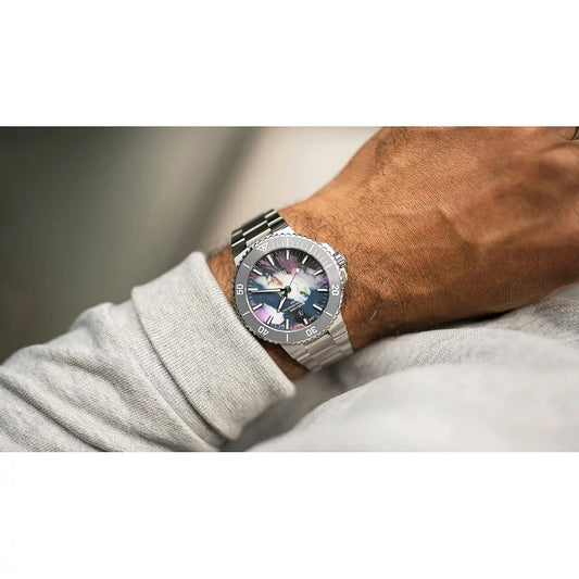 Oris Aquis Date Upcycle Multicolor 01 733 7789 4150-07 8 23 04Peb