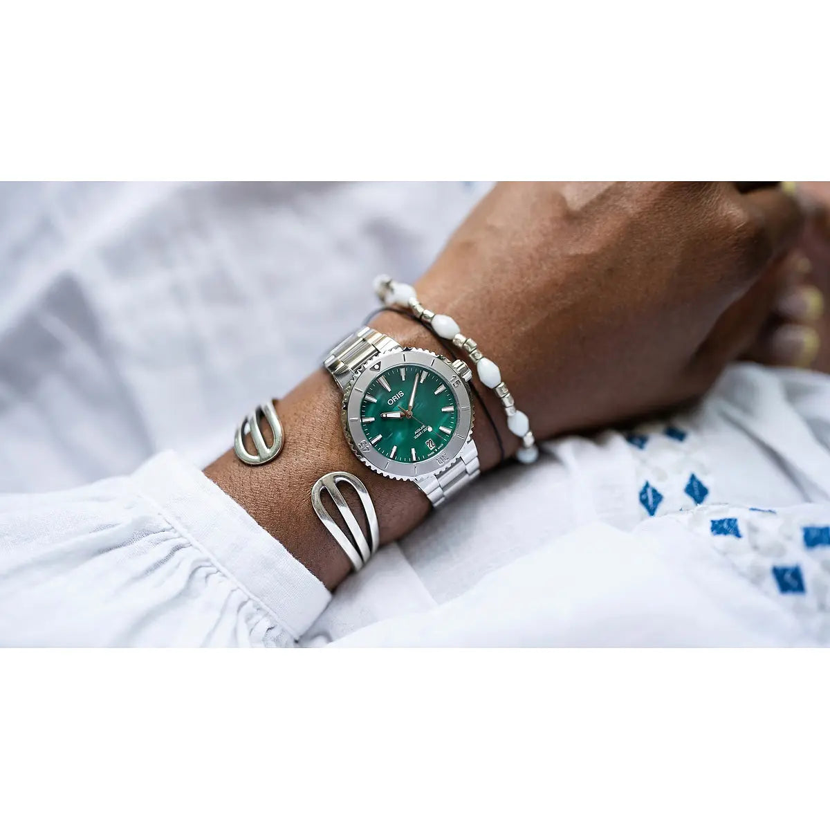 Oris Aquis Date X Bracenet Verde 01 733 7770 4137-07 8 18 05P