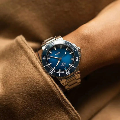 Oris Aquis Date Blu 01 400 7790 4135-07 8 23 02Peb