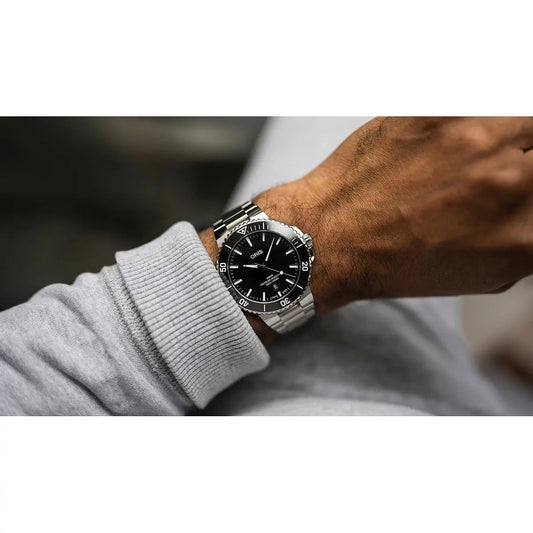 Oris Aquis Date Nero 01 733 7789 4154-07 8 23 04Peb