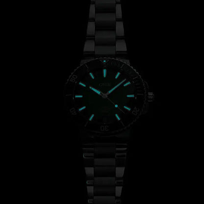 Oris Aquis Date Verde 01 400 7790 4157-07 8 23 02Peb