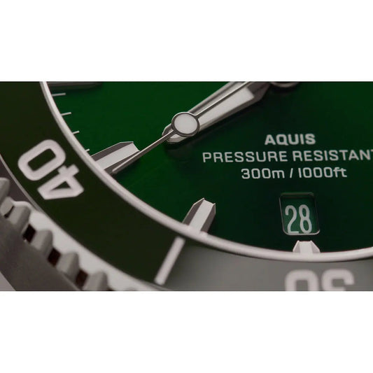 Oris Aquis Date Verde 01 733 7787 4157-07 4 22 37Fc