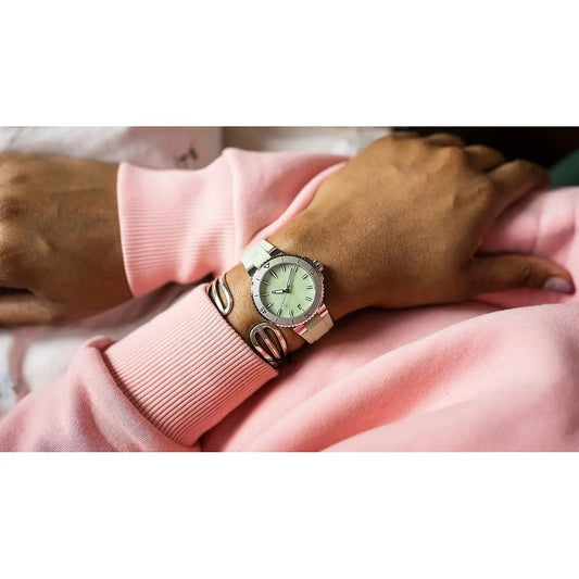 Oris Aquis Date Verde 01 733 7770 4157-07 4 18 67Fc