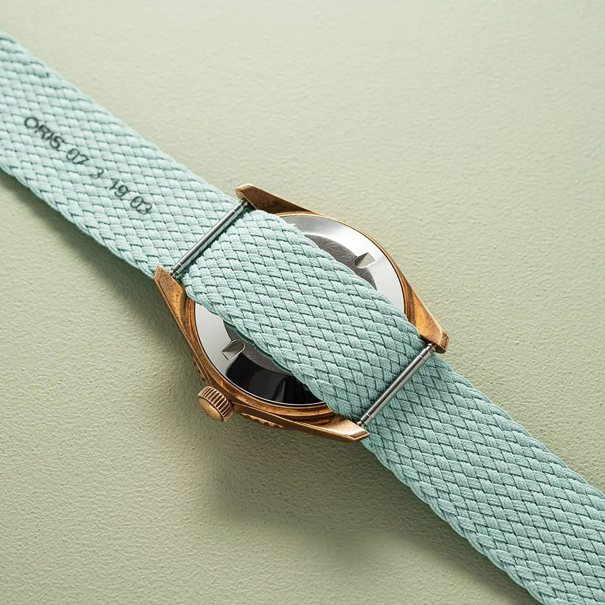 Oris Divers Sixty-Five Cotton Candy Azzurro 01 733 7771 3157-07 3 19 03Brs