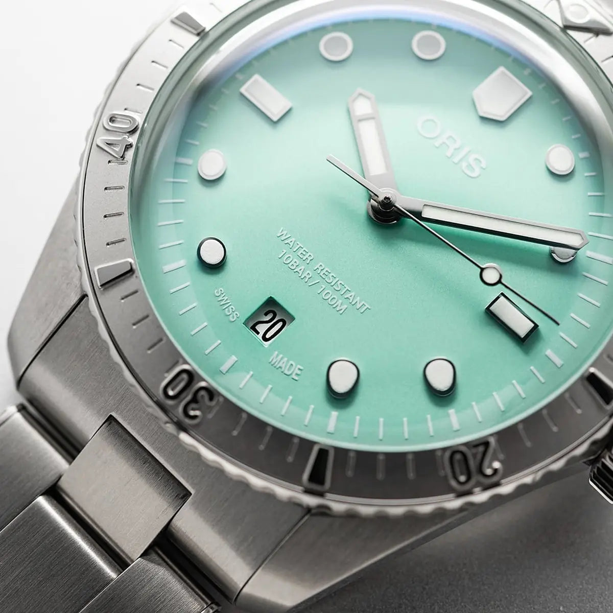 Oris Divers Sixty-Five Cotton Candy Verde 01 733 7771 4057-07 8 19 18