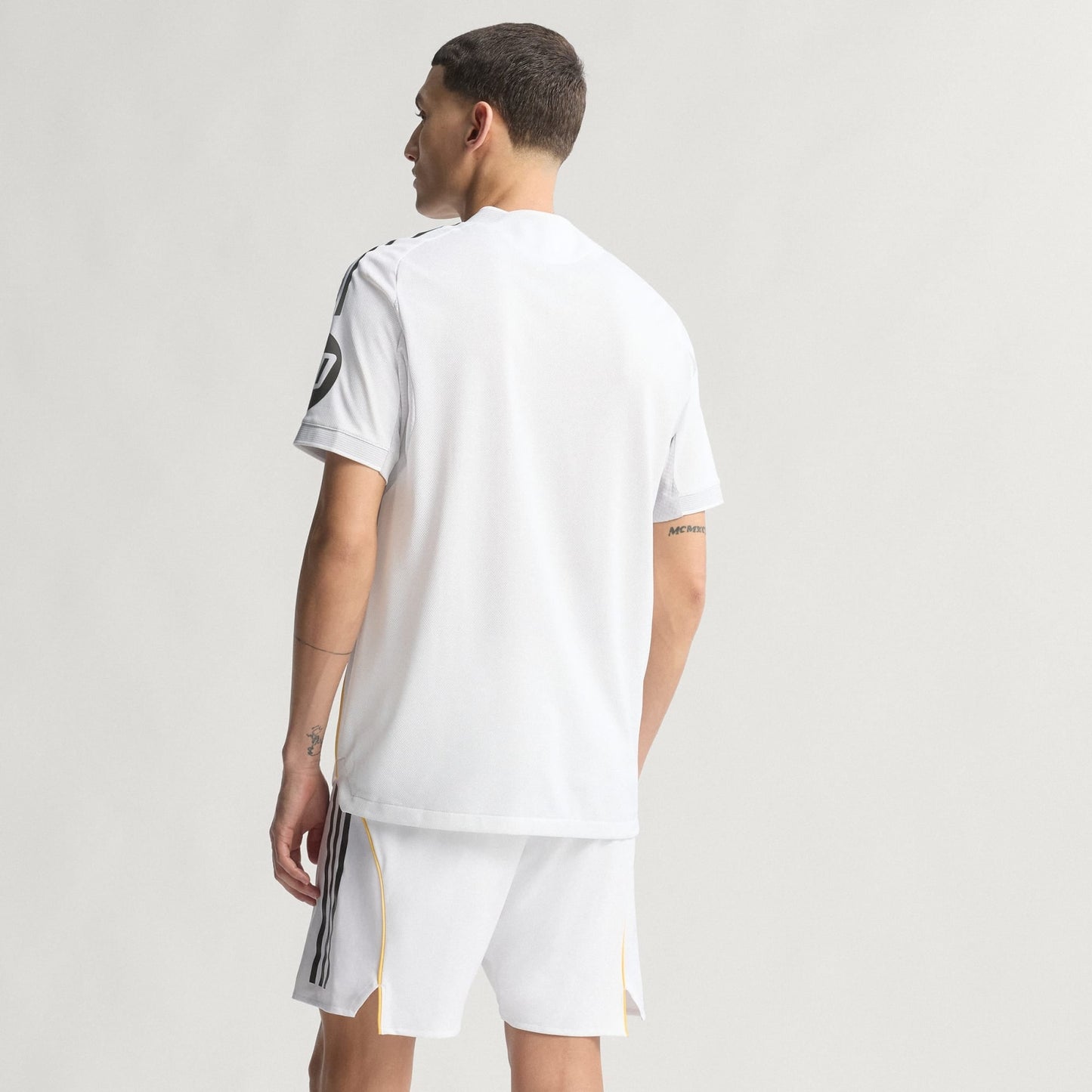 adidas Real Madrid 25/26 Home Authentic Jersey