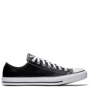 Converse Chuck Taylor All Star Leather Low Top in Black