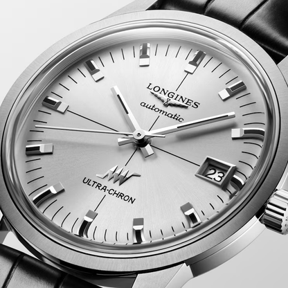 Ultra-Chron Classic 37 mm Sunray Silver in strap